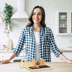 Relaxdays Affettatrice In Legno Per Salsicce, Affetta Salumi, Prosciutto E Formaggio, Tagliere In Ardesia, Naturale/Nero 9 Relaxdays Affettatrice In Legno Per Salsicce, Affetta Salumi, Prosciutto E Formaggio, Tagliere In Ardesia, Naturale/Nero -Rowentus Negozio 18812746 3