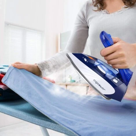 FERRO DA STIRO A VAPORE REGOLABILE CON PIASTRA IN ACCIAIO PIEGHEVOLE 1100W 80ML 5 FERRO DA STIRO A VAPORE REGOLABILE CON PIASTRA IN ACCIAIO PIEGHEVOLE 1100W 80ML - immagine 3
