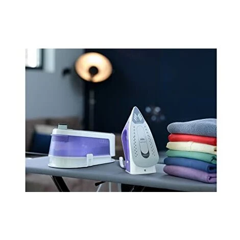 Braun CareStyle 1 IS 1014 VI Dampfbügelstation Bianco/Violet 6 Braun CareStyle 1 IS 1014 VI Dampfbügelstation Bianco/Violet - immagine 4