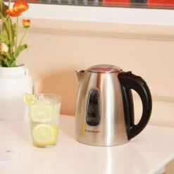 Aigostar Queen 30CDZ - Bollitore Elettrico In Acciaio Inossidabile Con Illuminazione A LED, 2200 Watt Con Capacità Da 1.7 Litri, Protezione A Boil-Dry, BPA Free. Design Esclusivo. -Rowentus Negozio 72603436 5