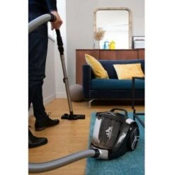 Rowenta Compact Power RO4871 Aspirapolvere A Traino Senza Sacco, Capacità Contenitore Polvere XXL, Tecnologia Ciclonica, Design Compatto, Animal Care Kit, 550 W, 75 Decibel, Porpora 9 Rowenta Compact Power RO4871 Aspirapolvere A Traino Senza Sacco, Capacità Contenitore Polvere XXL, Tecnologia Ciclonica, Design Compatto, Animal Care Kit, 550 W, 75 Decibel, Porpora -Rowentus Negozio 91986757 4